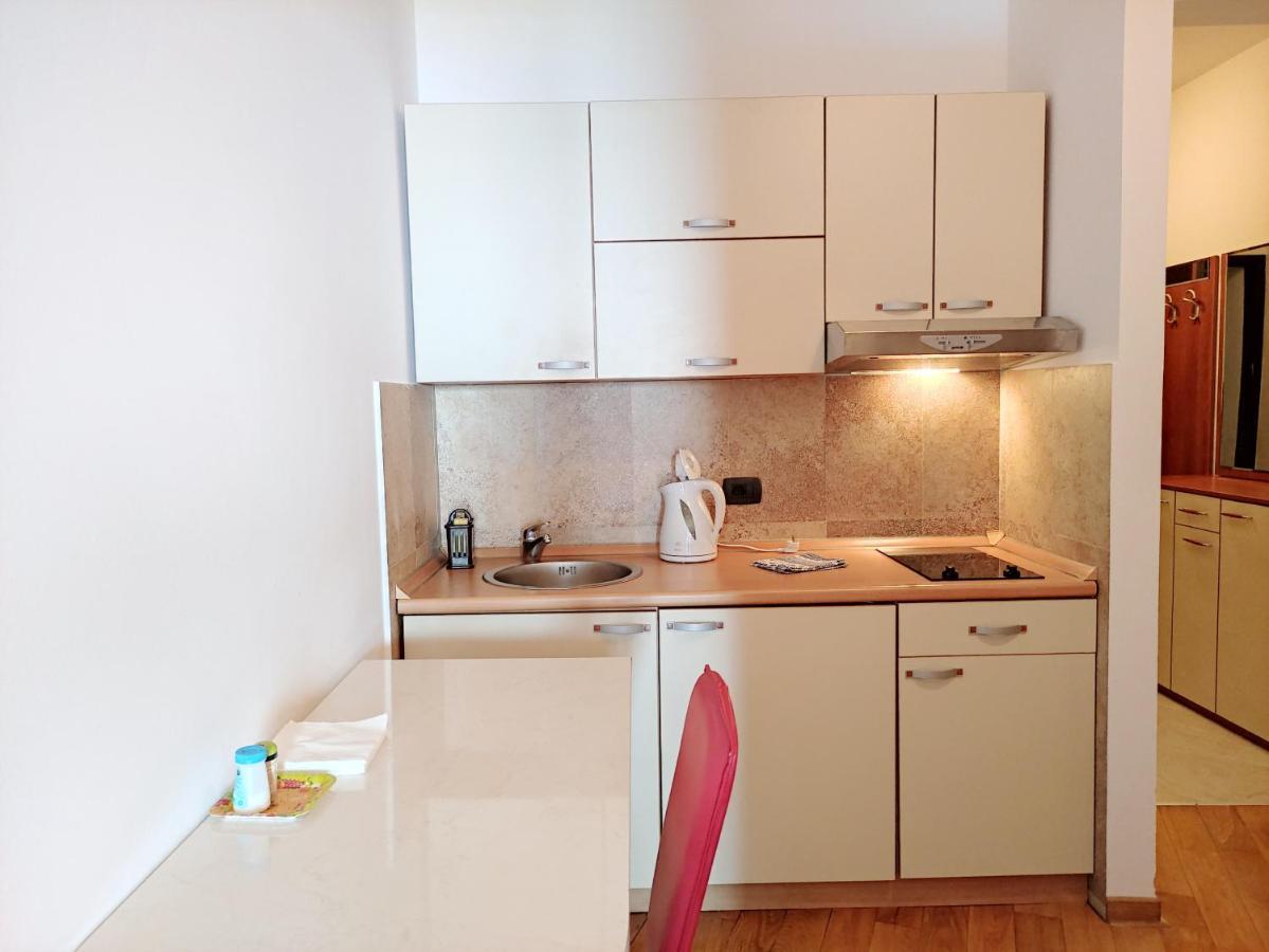 Apartments Altea Рафаиловичи Экстерьер фото
